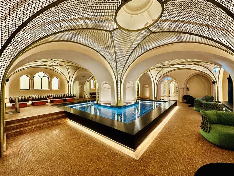 W Budapest Hotel